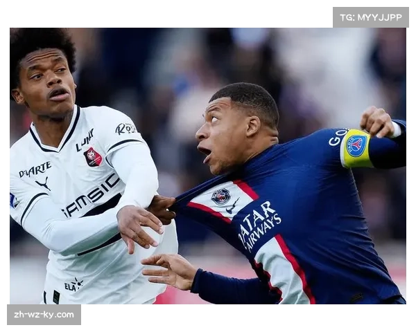 格巴明踩踏逃过红牌，梅斯防线失误频发难阻败局